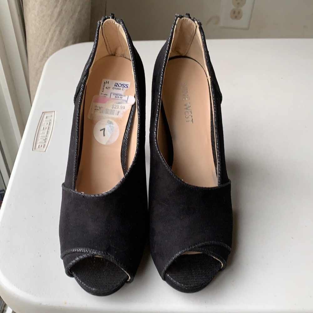 Nine West Black heels